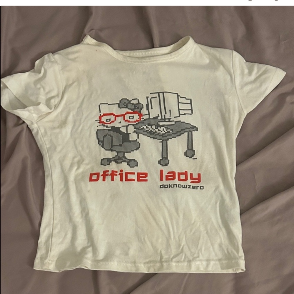 Hello kitty Office Lady Graphic T-Shirt - White